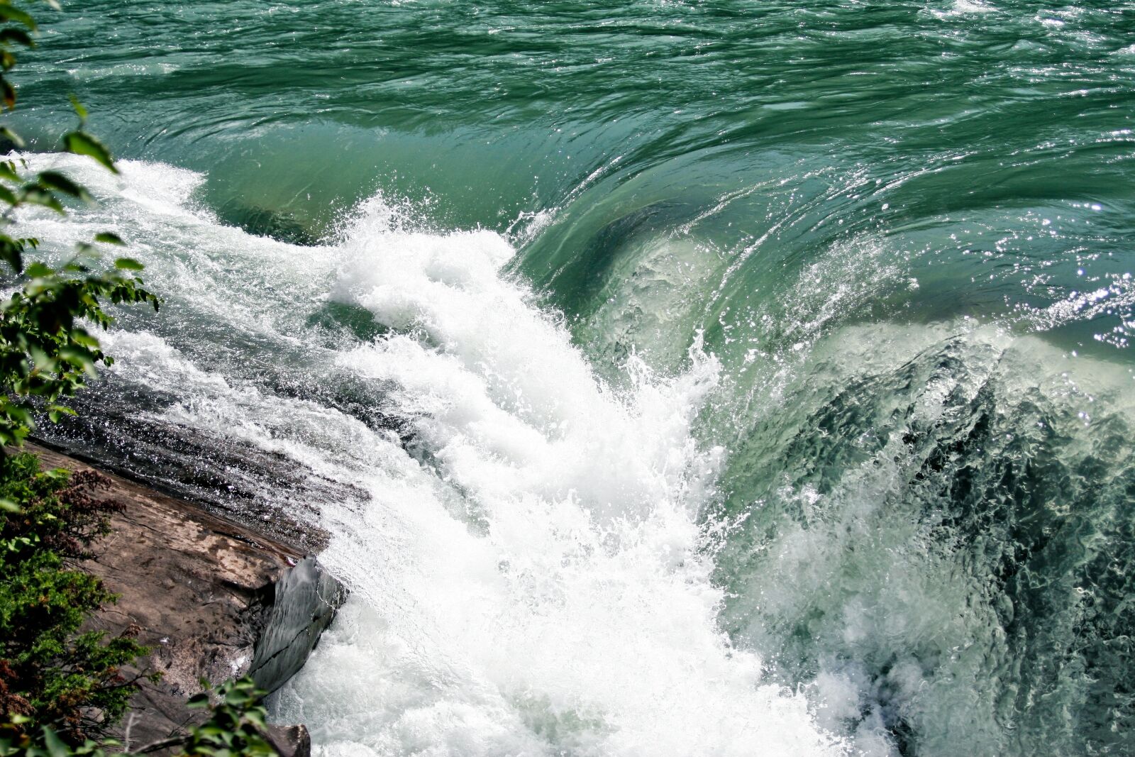 Canon EOS 20D sample photo. Water, waterfall, landscape photography