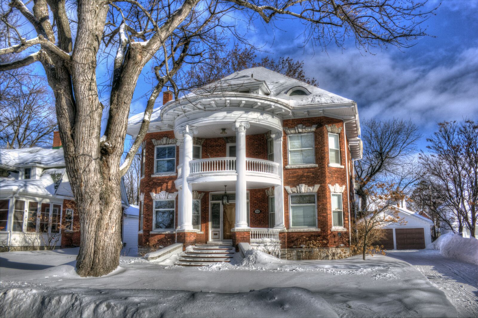 Canon EOS 60D sample photo. Mansion, house, home photography