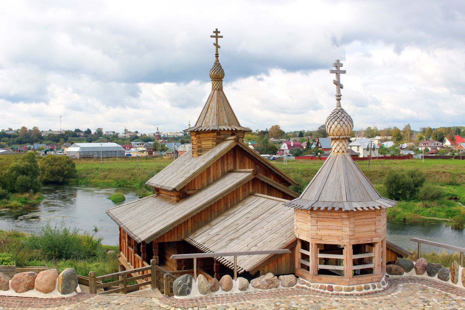 Canon EOS 100D (EOS Rebel SL1 / EOS Kiss X7) sample photo. Russia, borovsk, old town photography