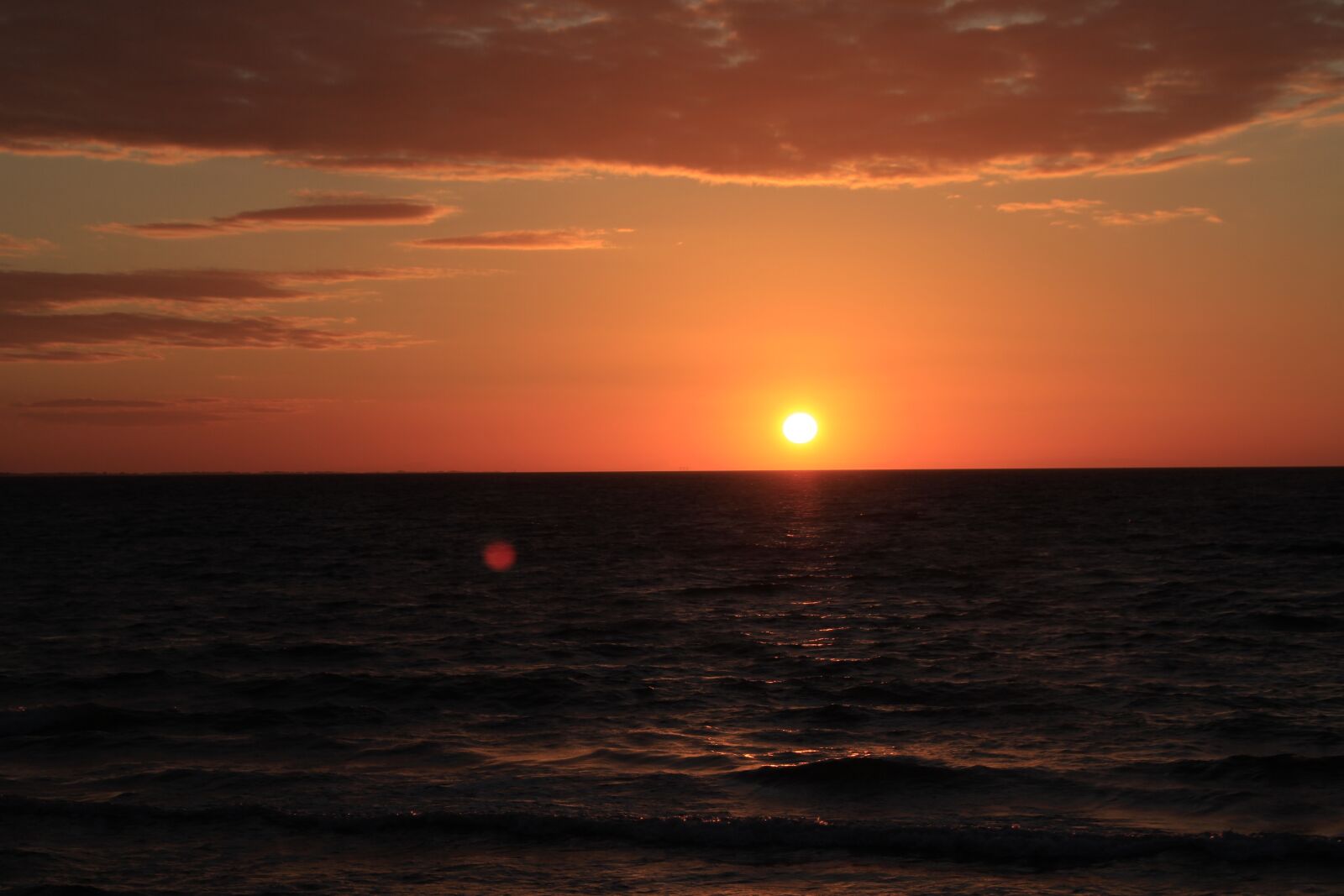 Canon EOS 7D + Canon TS-E 90mm F2.8 Tilt-Shift sample photo. Sunset, baltic sea, abendstimmung photography