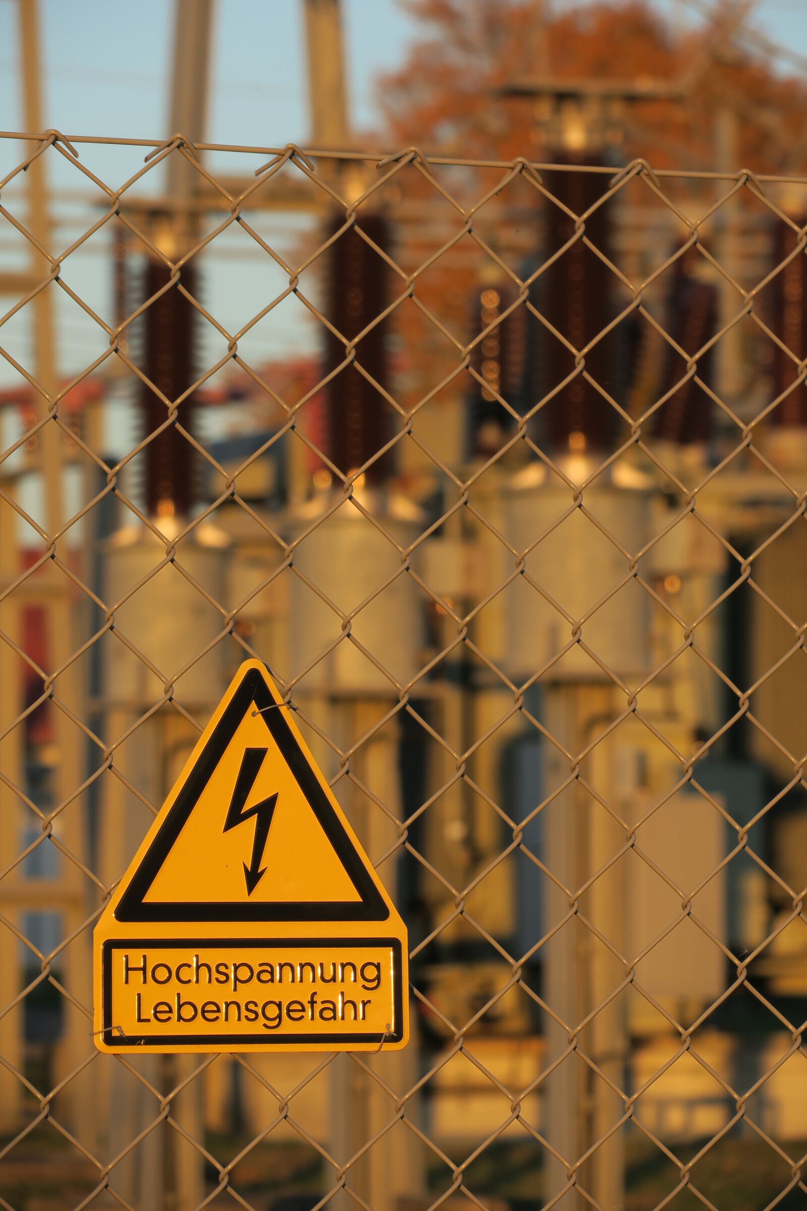 Canon PowerShot G3 X sample photo. Transformer, substation, transmission photography
