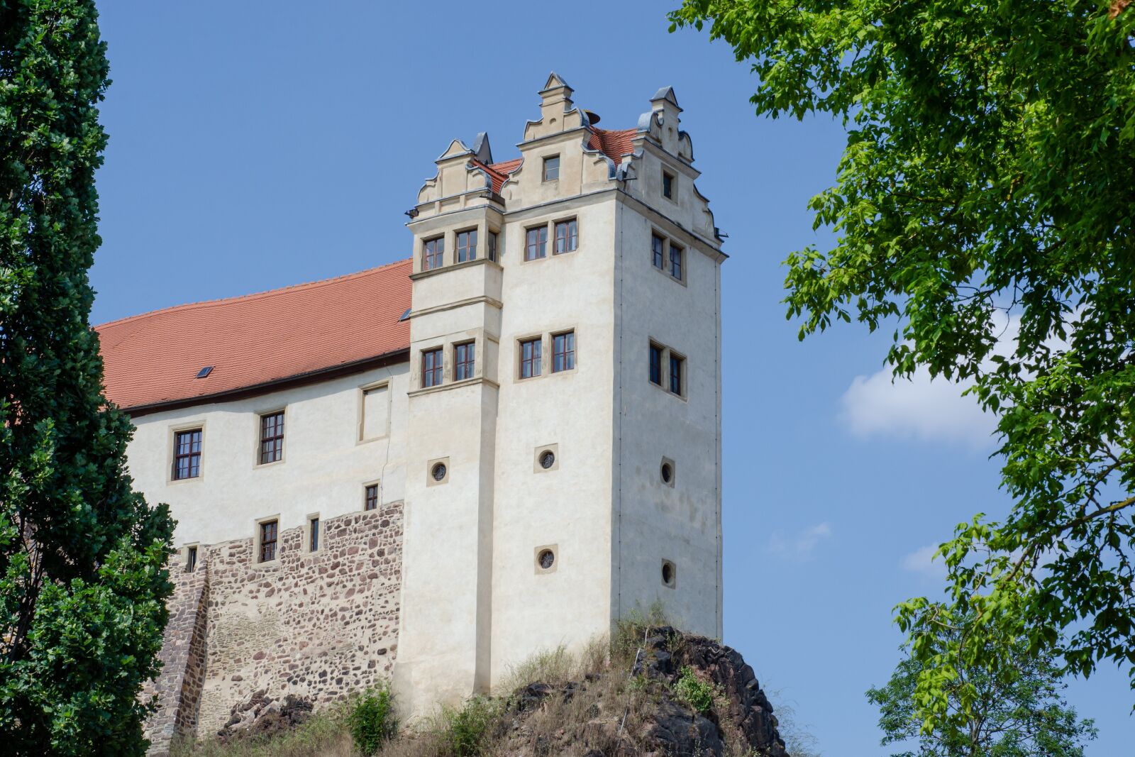 Nikon D7000 sample photo. Wettin, castle wettin, saaleradweg photography