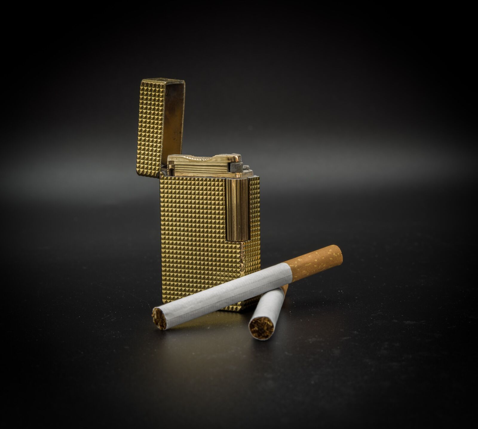 Pentax K-1 Mark II sample photo. Lighter, cigarettes, smoking photography