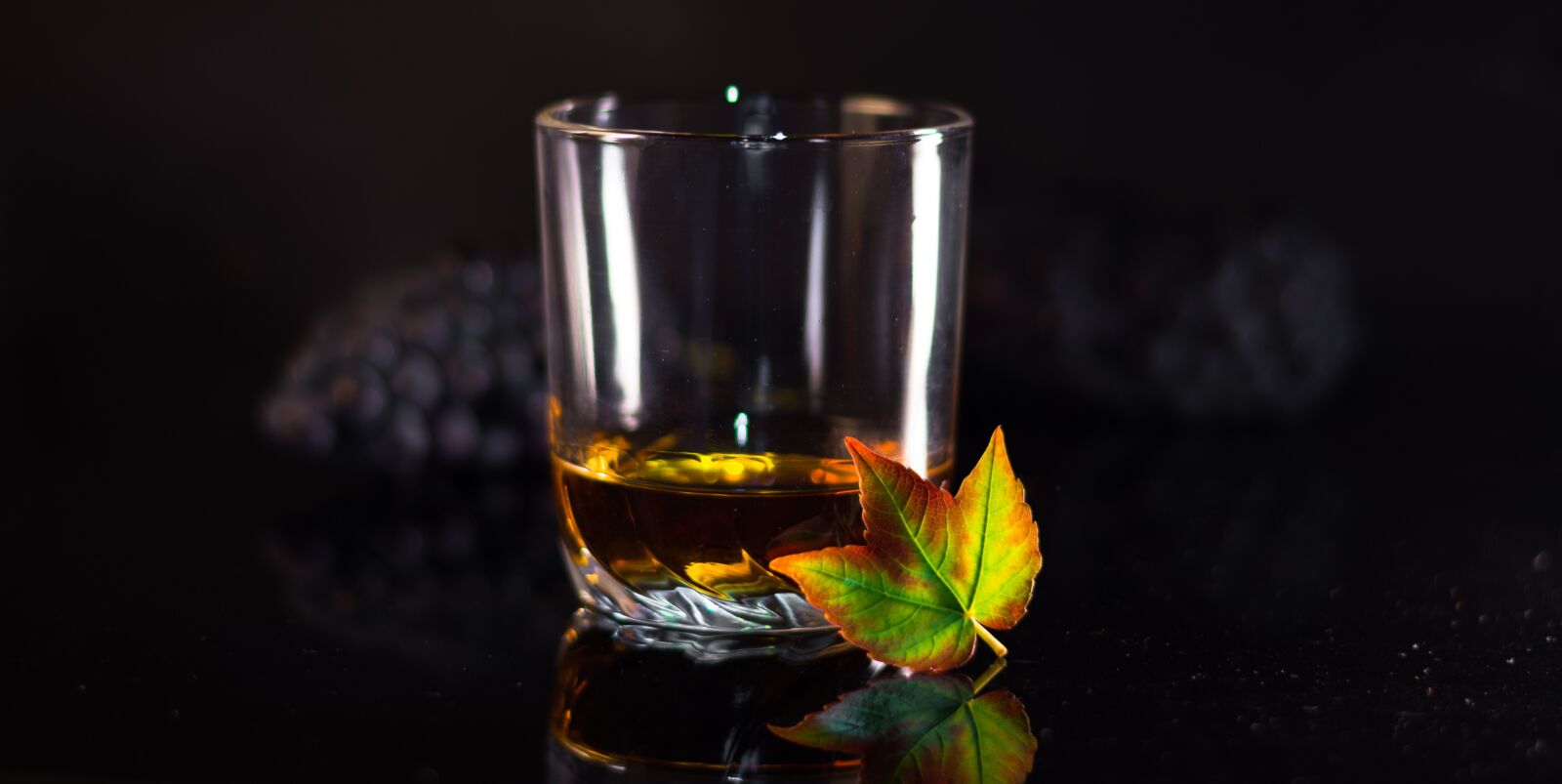 Nikon D7200 sample photo. Rum, whiskey, autumn photography