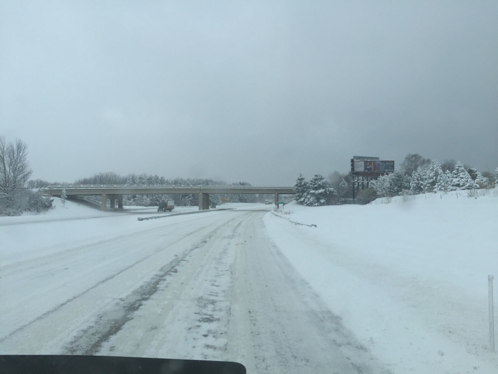 iPhone 6 Plus back camera 4.15mm f/2.2 sample photo. Tennessee, snow photography