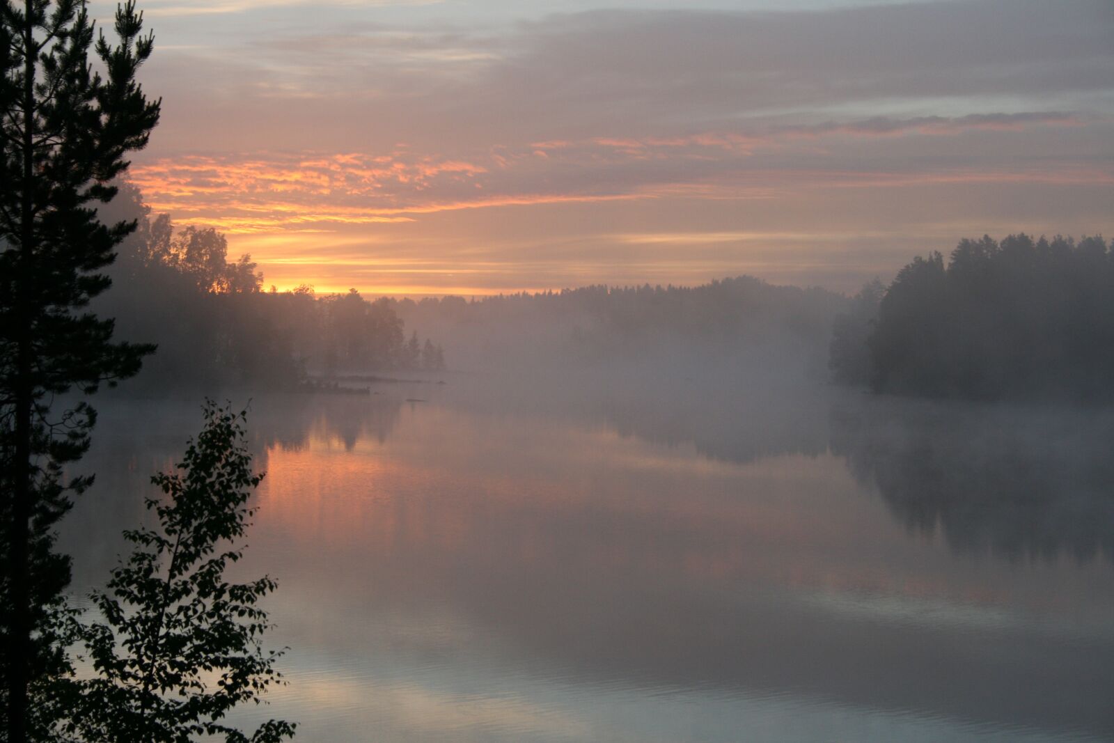Canon EOS 400D (EOS Digital Rebel XTi / EOS Kiss Digital X) sample photo. Sunrise, nature, finland photography