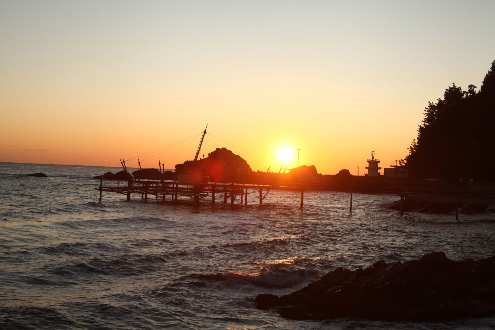 Canon EOS 5D Mark II sample photo. Sunrise, sea, landscape photography