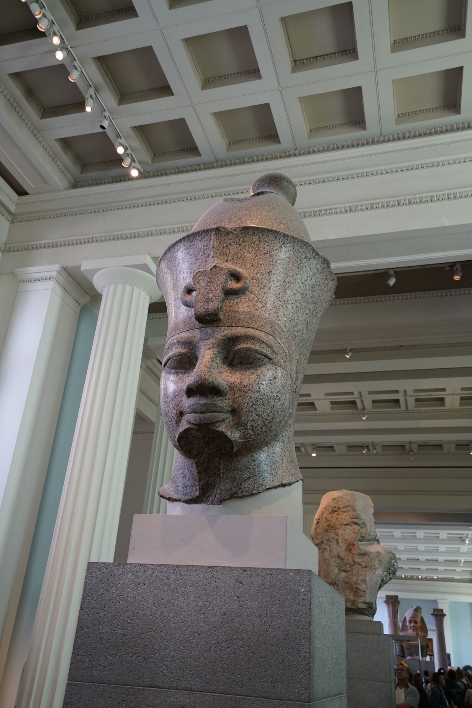 Sony a7R II + Sony Vario-Tessar T* FE 16-35mm F4 ZA OSS sample photo. London, the british museum photography