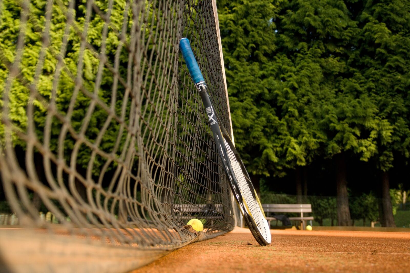 Sony ILCA-77M2 sample photo. Tennis, rocket, ball photography