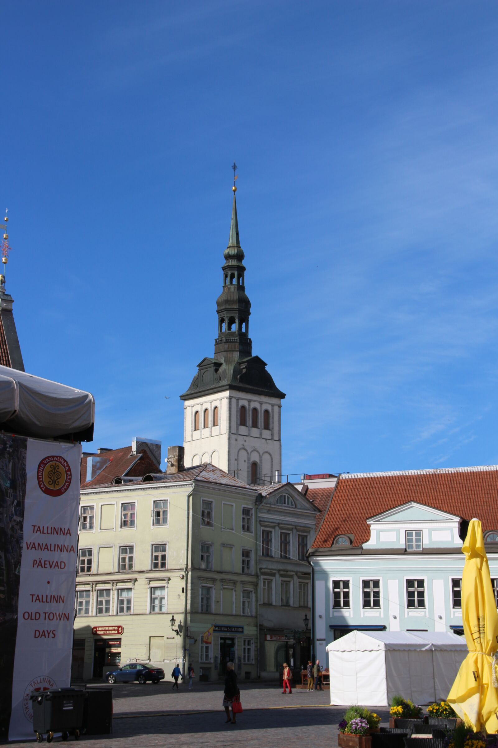 Canon EOS 700D (EOS Rebel T5i / EOS Kiss X7i) sample photo. Church, historic center, estonia photography