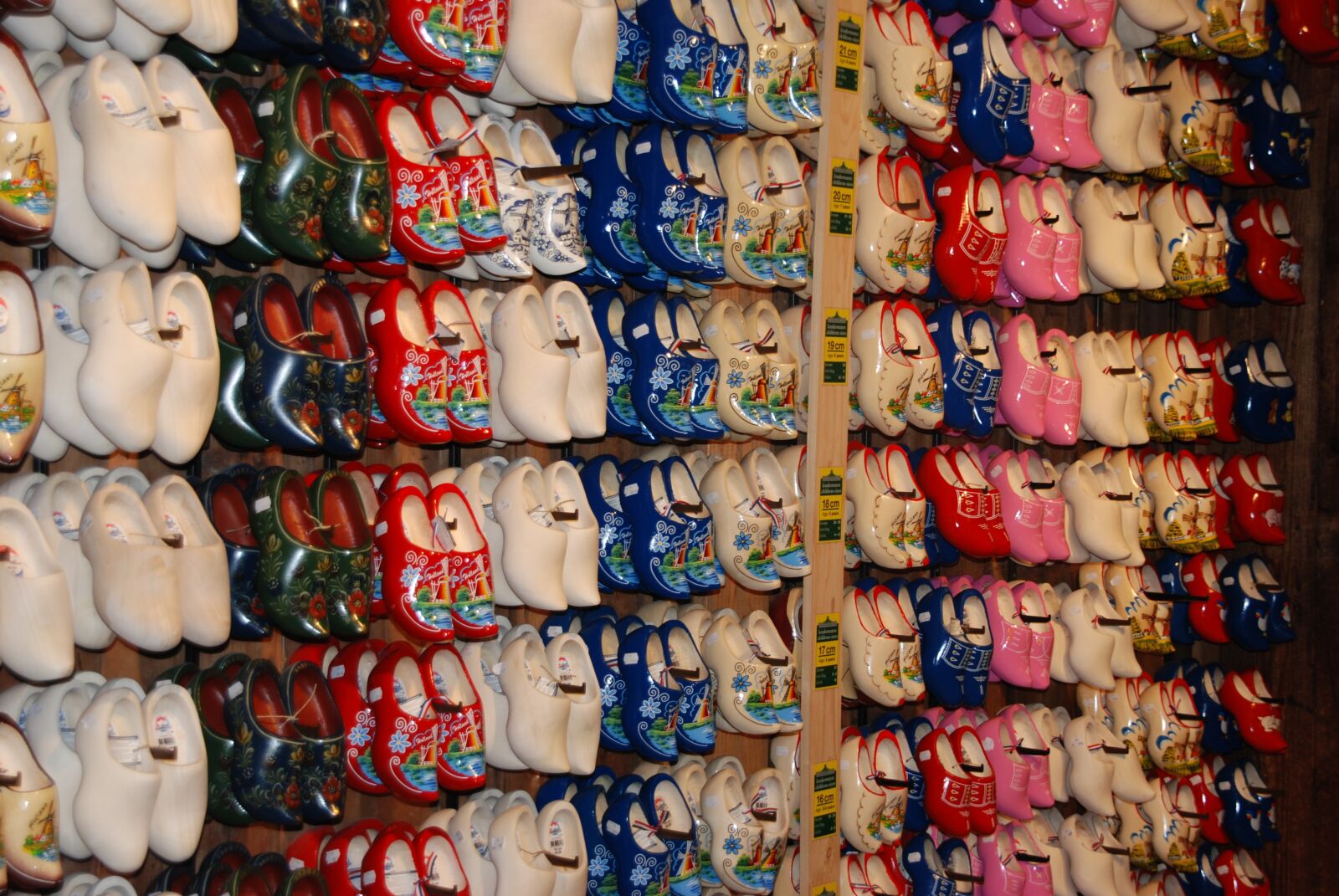 Nikon D80 sample photo. Netherlands, wood, clog photography