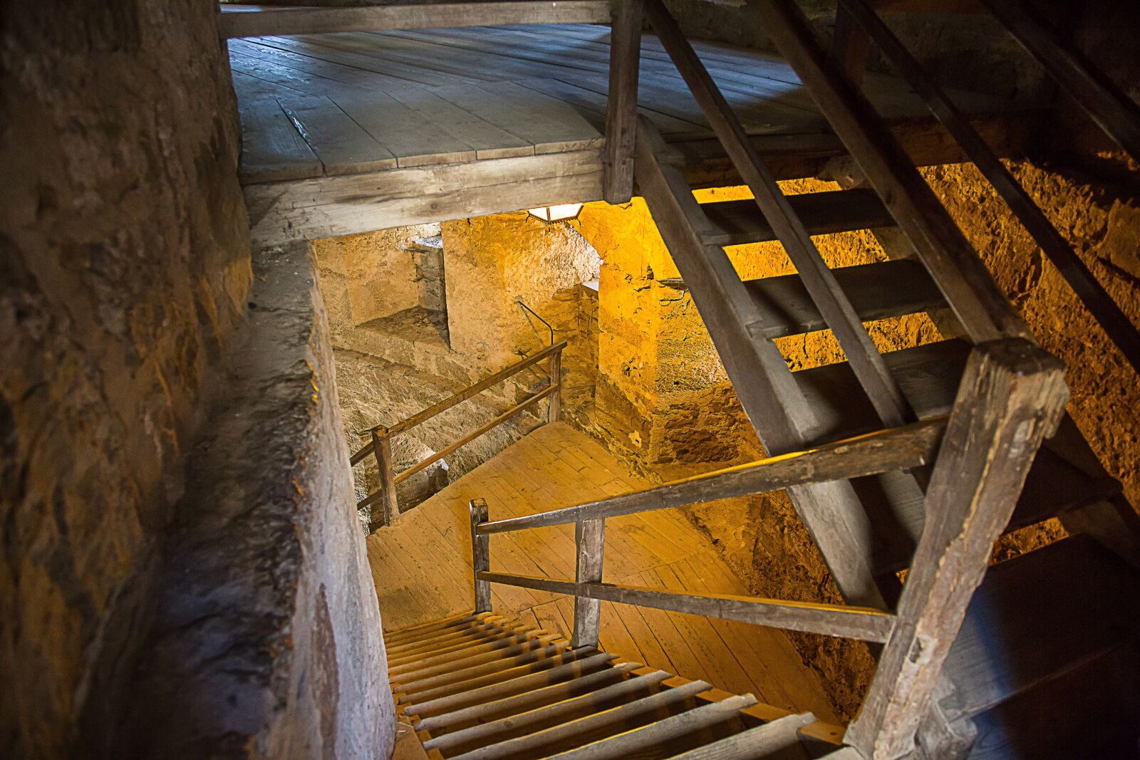 Canon EF 24-105mm F4L IS USM sample photo. Rothenburg of the deaf photography