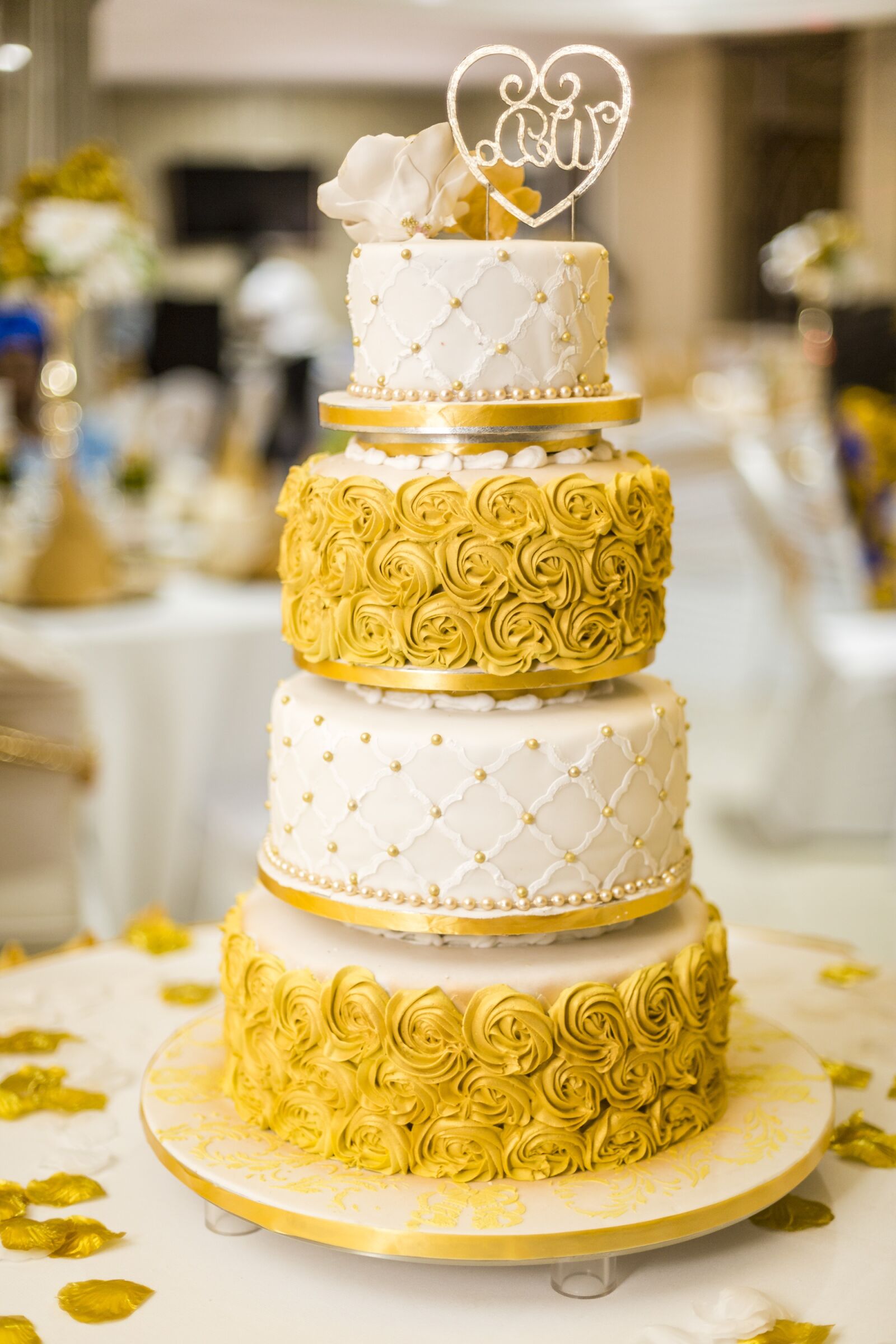 Canon EF 50mm F1.4 USM sample photo. Cake, wedding, party photography