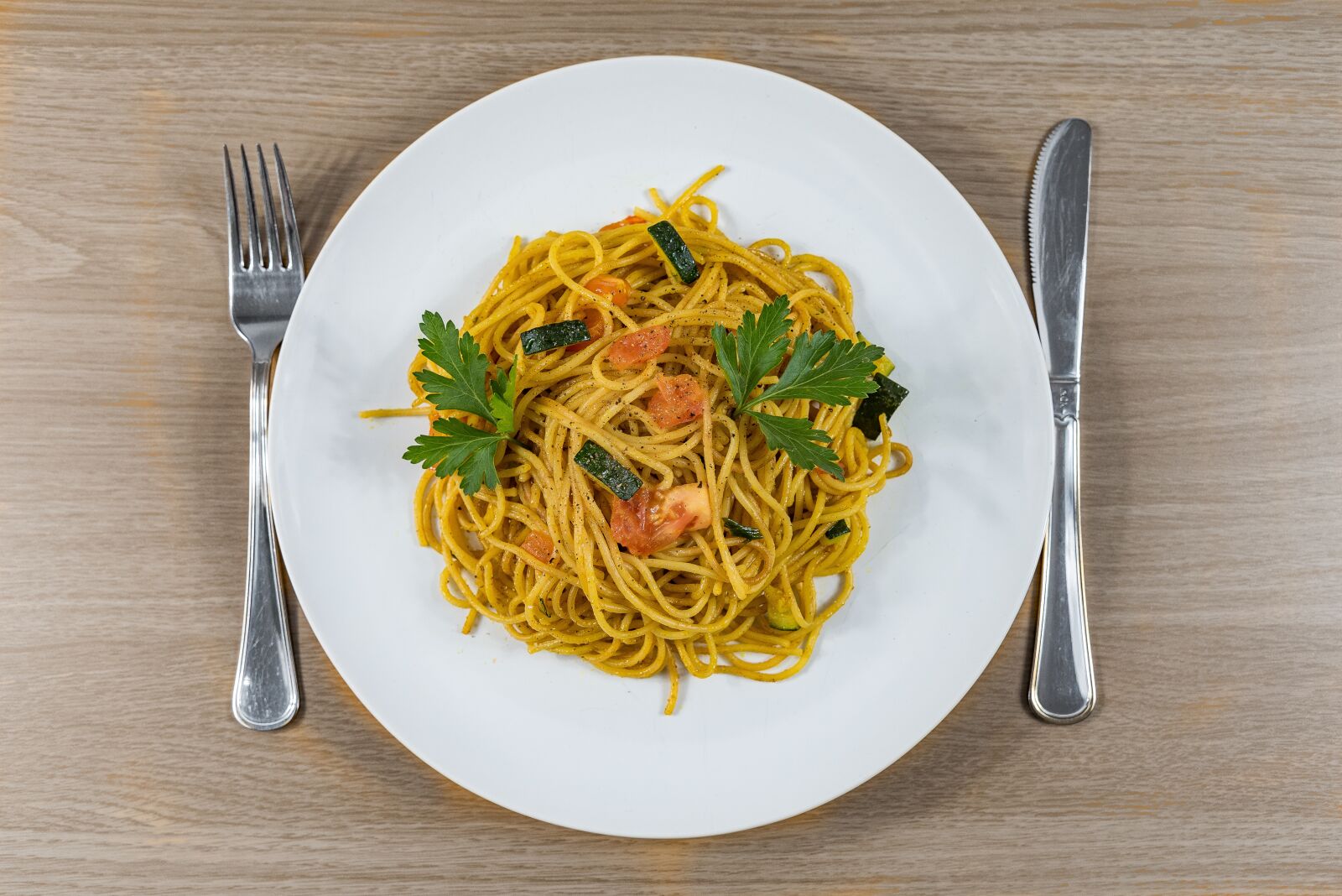 Nikon D750 sample photo. Spaghetti, fresh, pasta photography