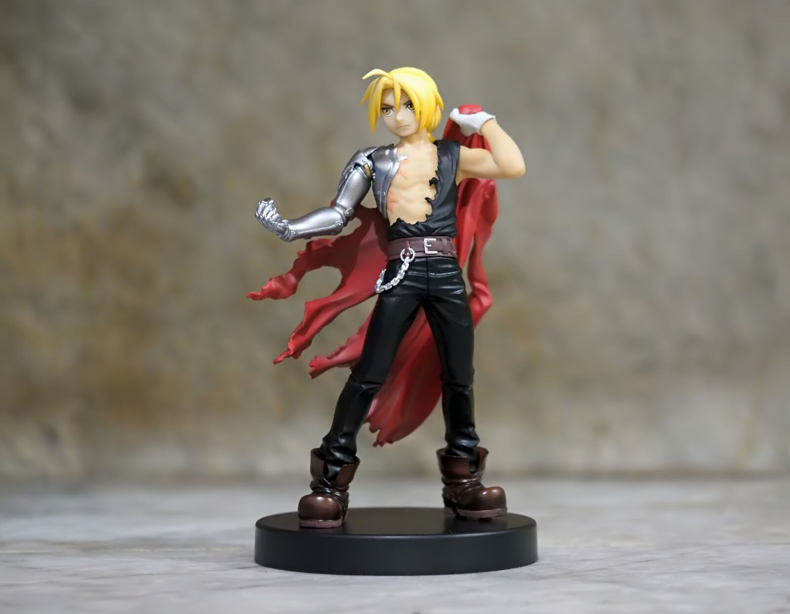 Olympus OM-D E-M1 sample photo. Fullmetal alchemist edward elric photography