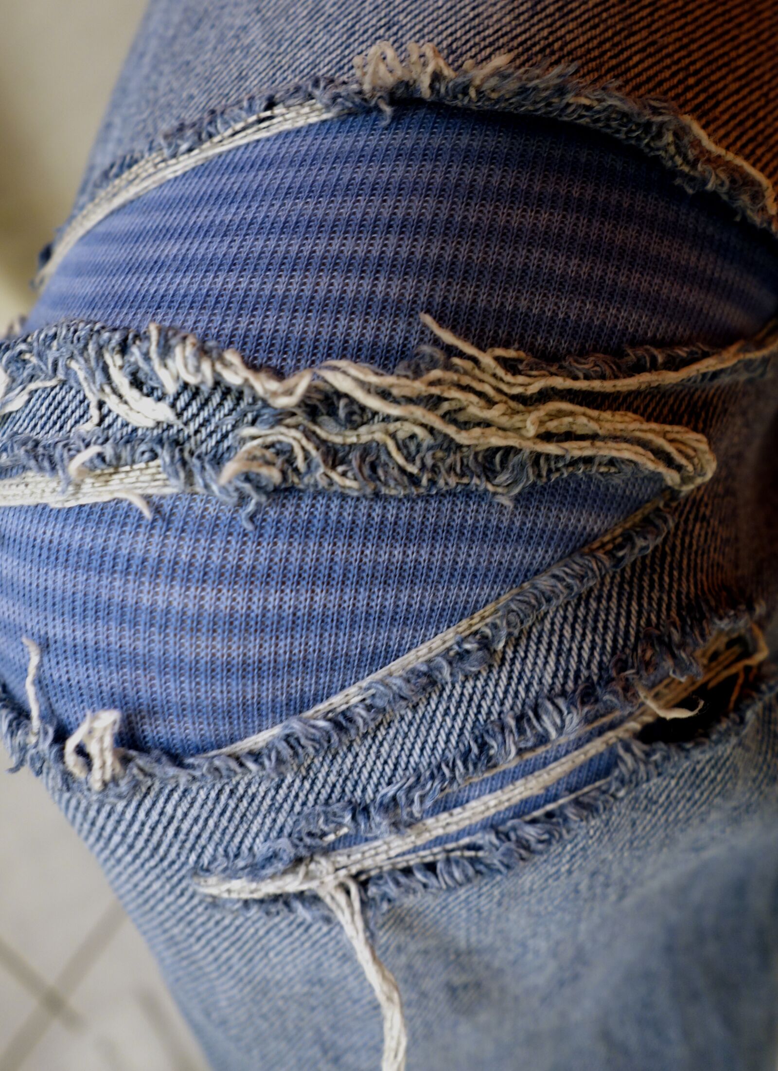 Sony Cyber-shot DSC-RX100 sample photo. Fabric, jeans, structure photography