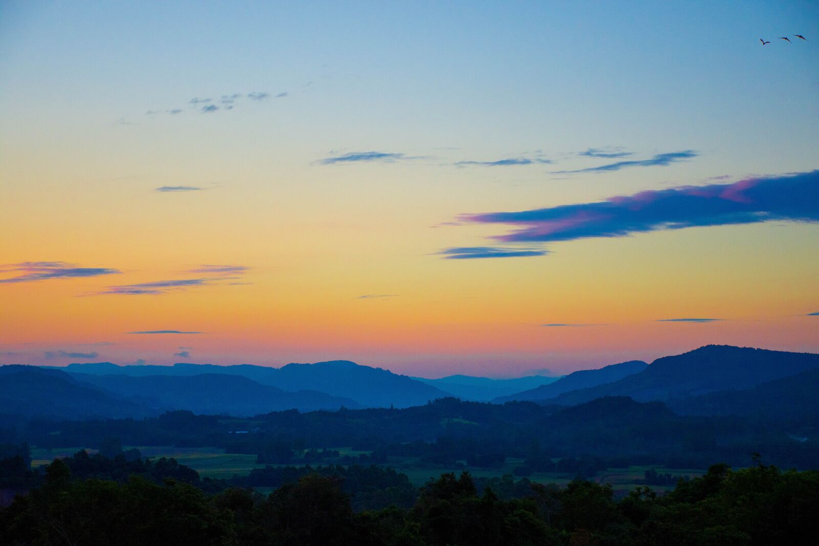 Nikon D7200 sample photo. Hills, clouds, sky photography