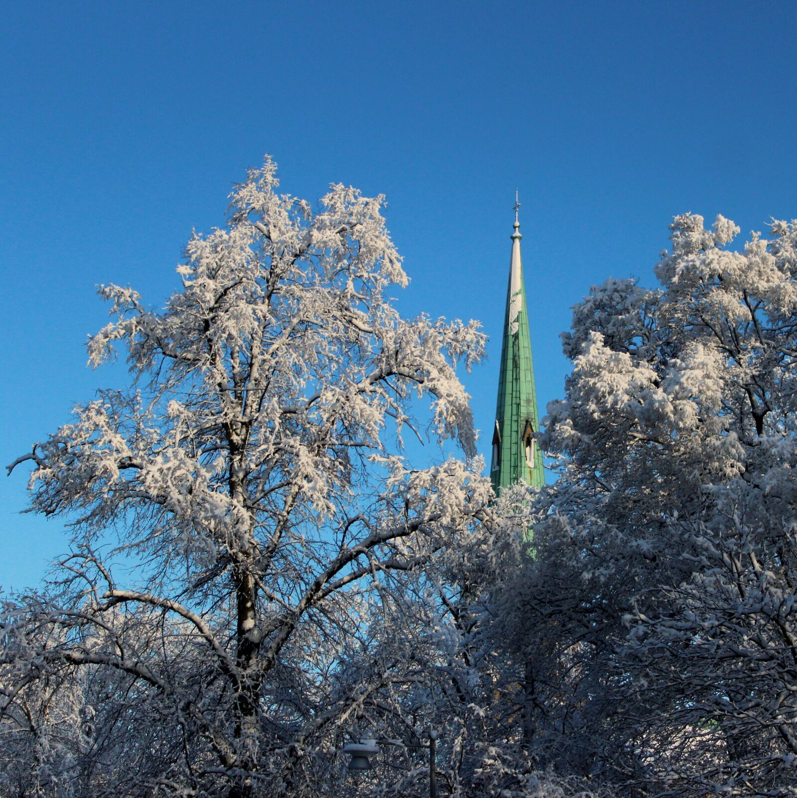 Canon EOS 600D (Rebel EOS T3i / EOS Kiss X5) sample photo. Church, architecture, old photography