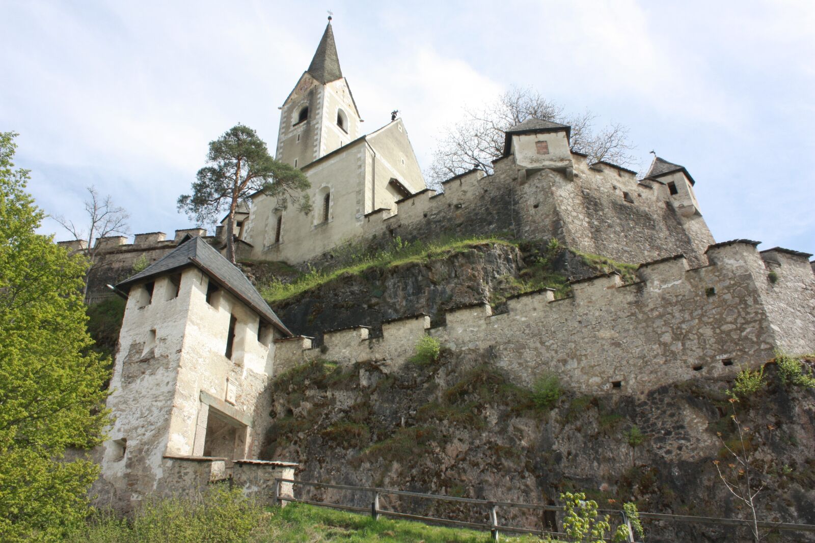 Canon EOS 450D (EOS Rebel XSi / EOS Kiss X2) sample photo. Castle, fortress, austria photography