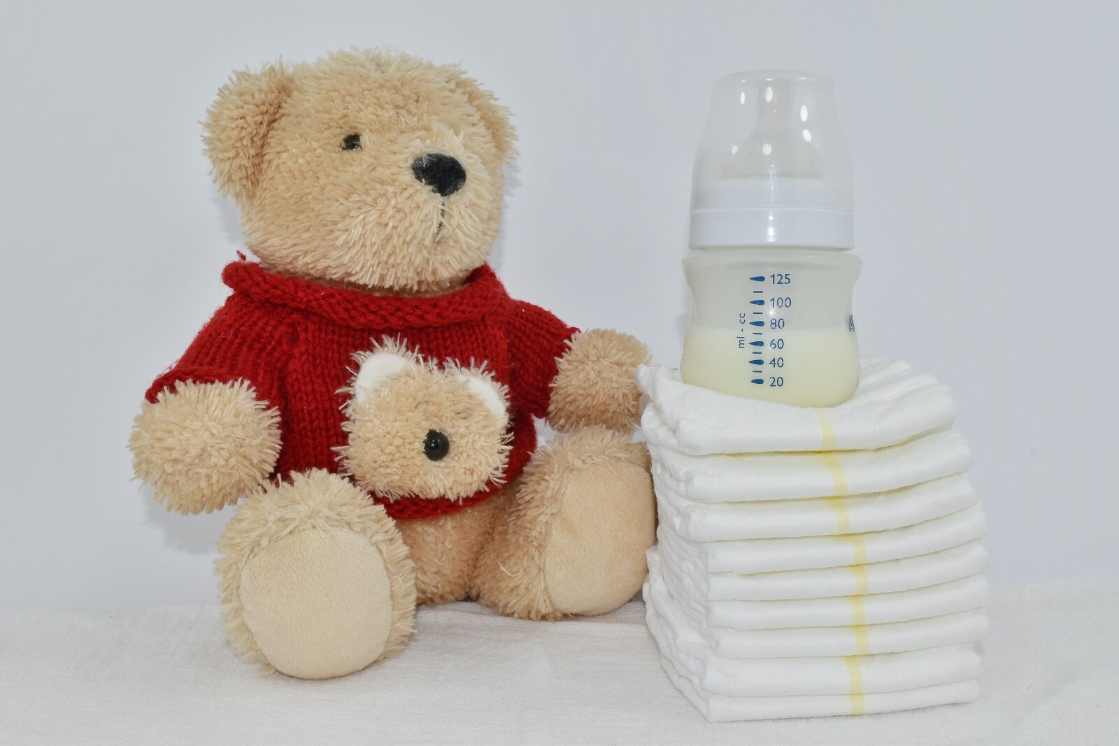 Nikon D5500 sample photo. Baby, diaper, hygiene, knitting photography