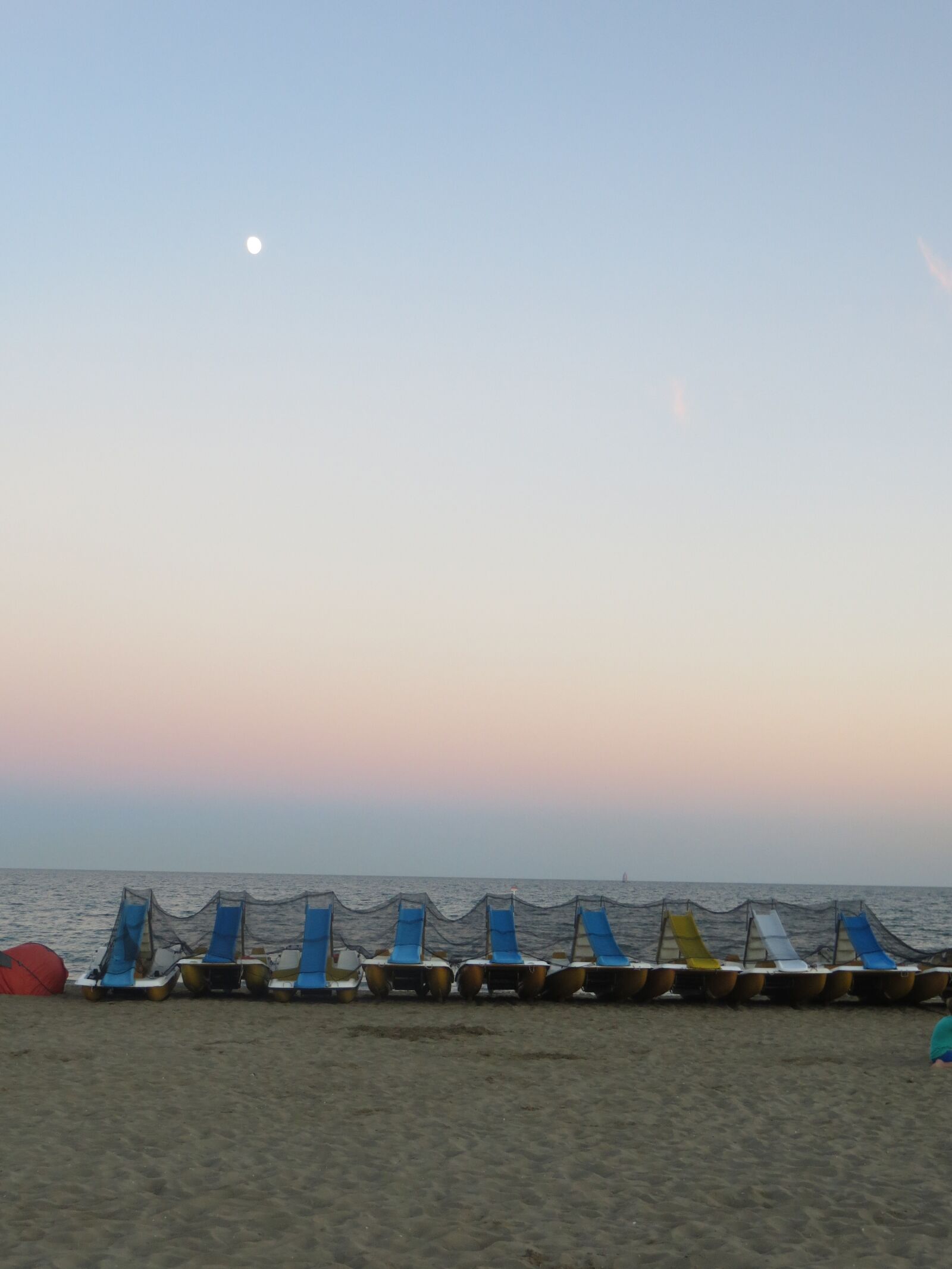 Canon PowerShot SX260 HS sample photo. Beach, sky, sunrise photography