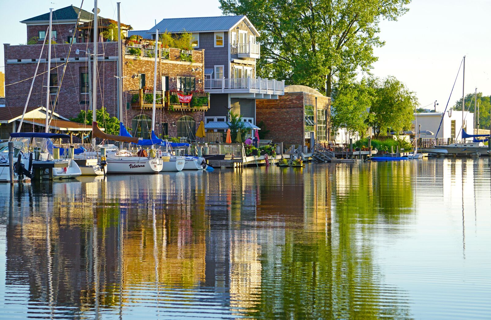 Sony E 55-210mm F4.5-6.3 OSS sample photo. Benton harbor, canal, sailboats photography