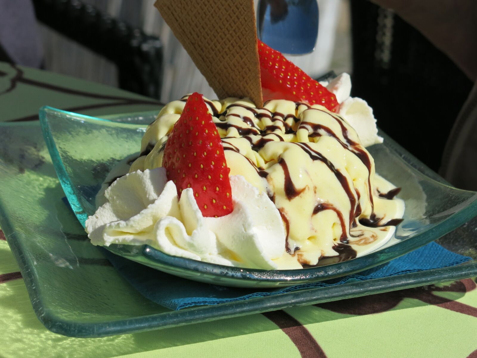 Canon PowerShot G15 sample photo. Ice cream, ice, benefit photography