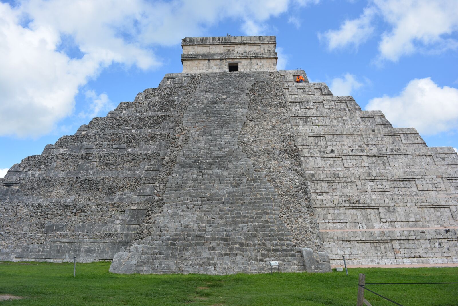 Nikon D5200 sample photo. Kukulcan, chichenitzá, mexico photography
