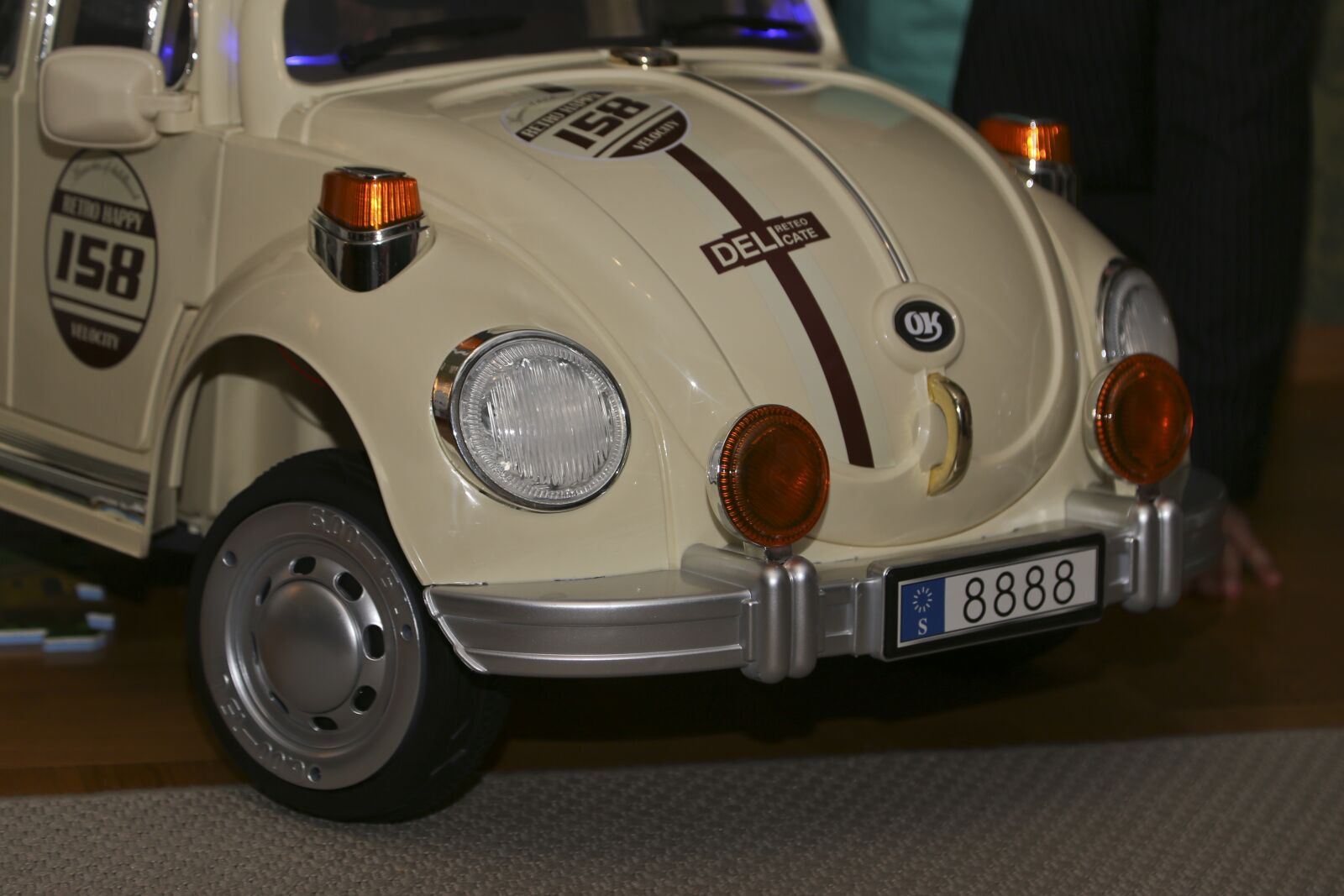 Canon EOS 6D + Canon EF 24-105mm F4L IS USM sample photo. Cartoy, boywants, volkswagen photography