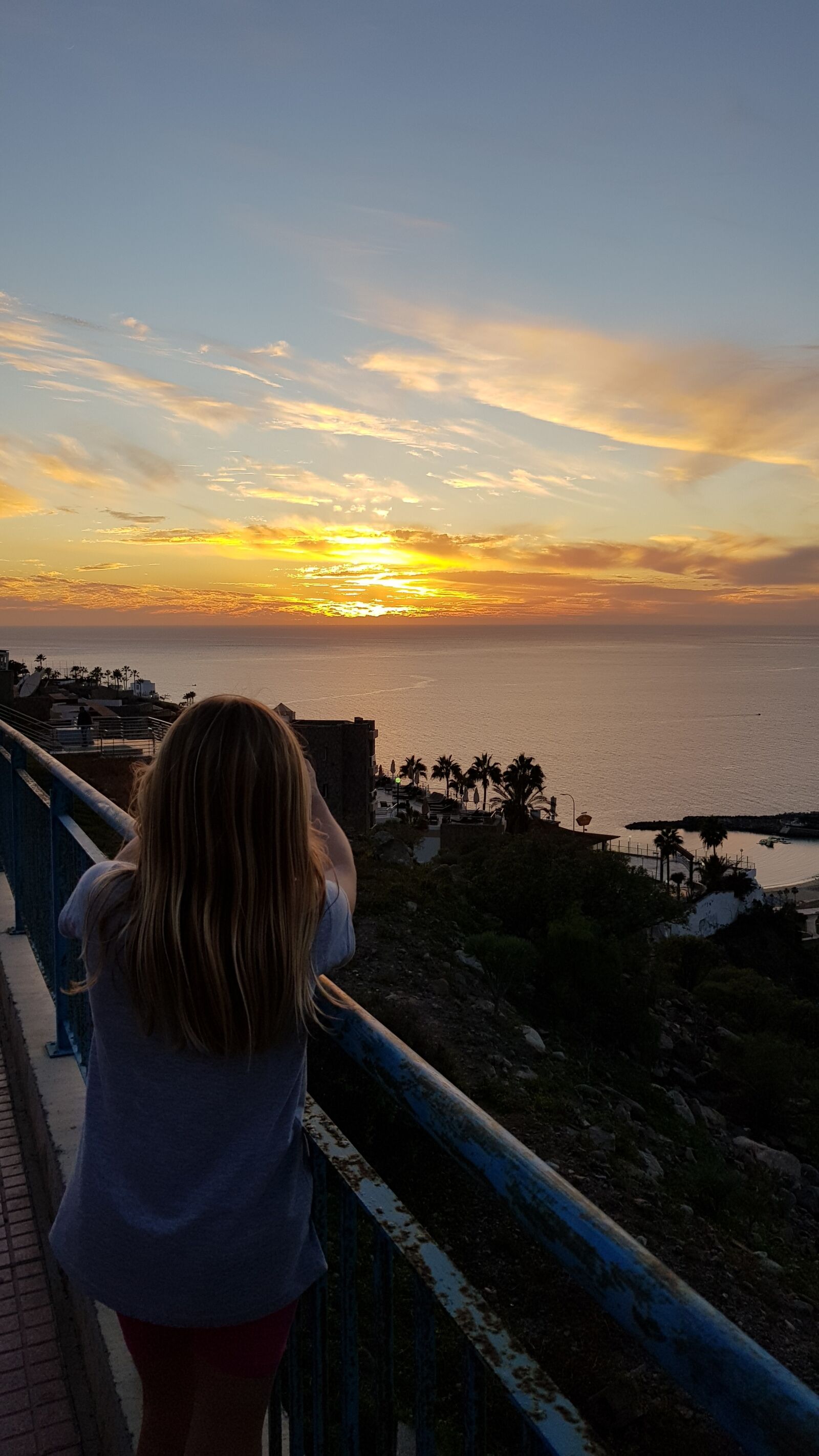 Samsung Galaxy S8 sample photo. Sunset, sea, spain photography