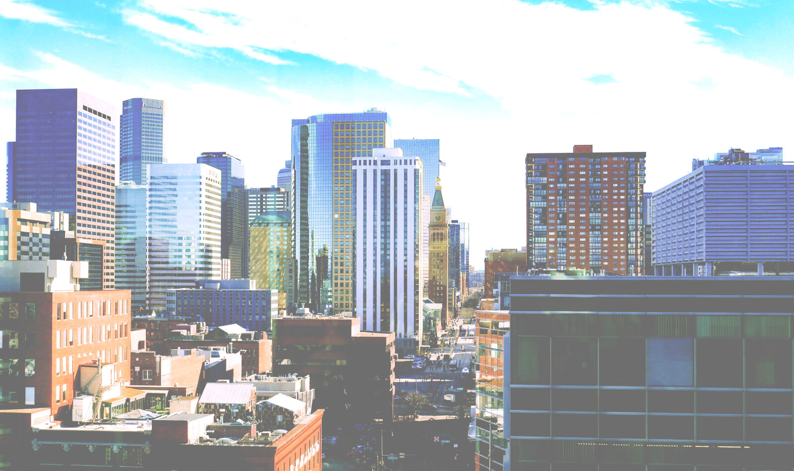 Panasonic Lumix DMC-G7 sample photo. Apartments, city, denver, modern photography