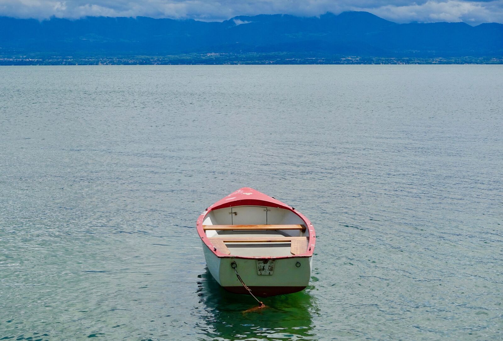Sony Cyber-shot DSC-RX100 III sample photo. Boat, water, tranquil photography