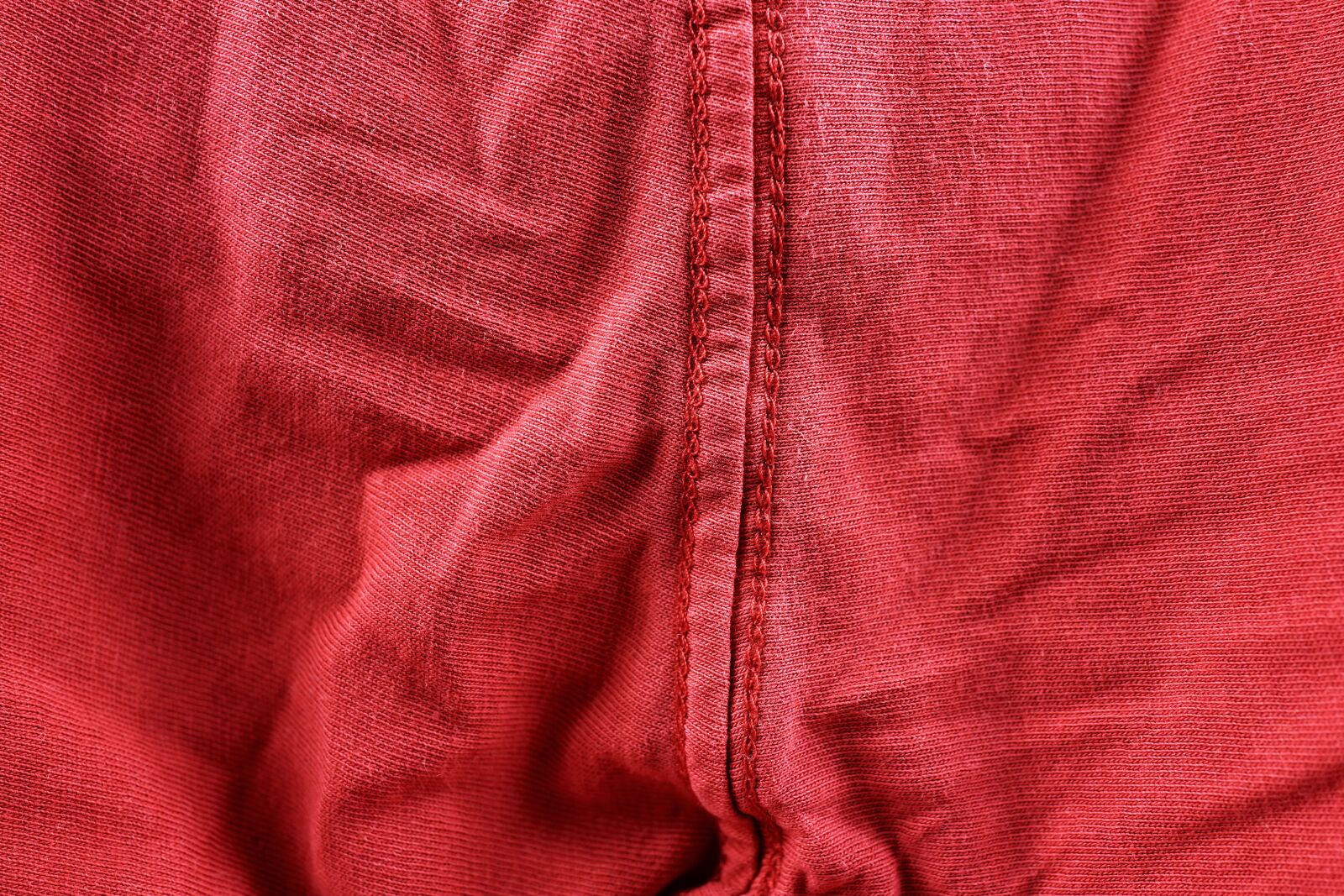 Sony Cyber-shot DSC-RX1 sample photo. Tissue, red, default photography
