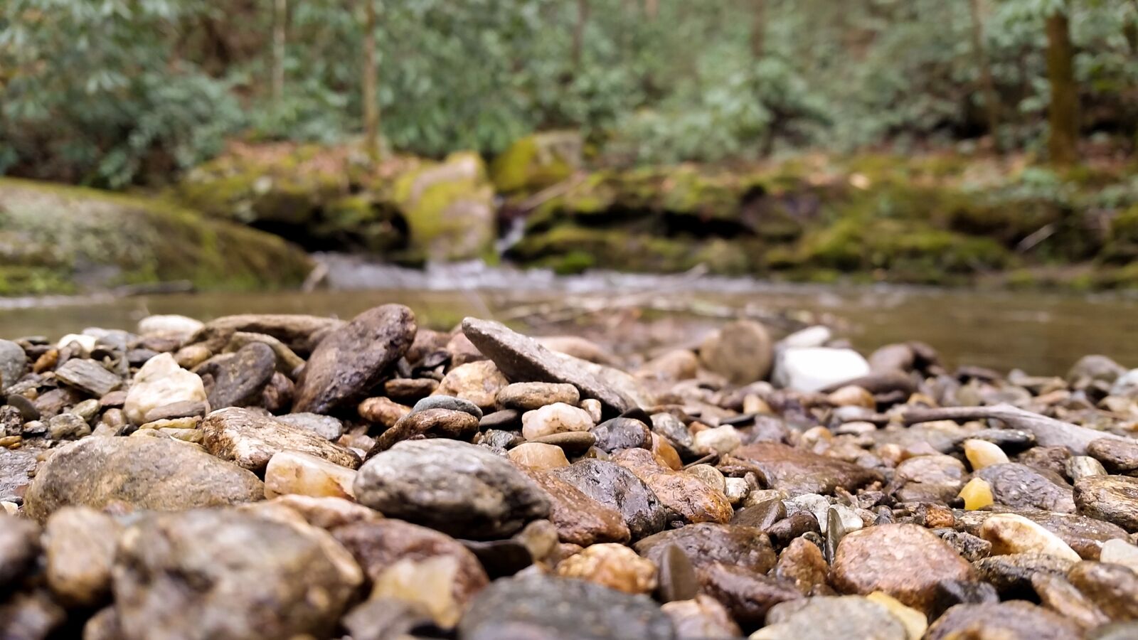 Samsung Galaxy S5 sample photo. Rocks, creek, brook photography