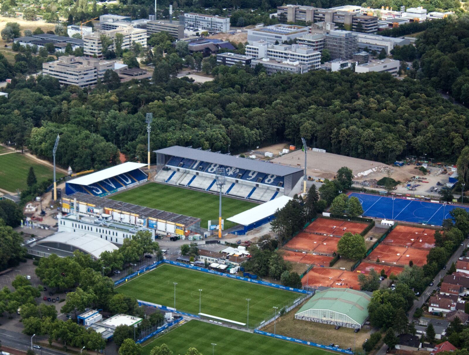 Canon EOS 1300D (EOS Rebel T6 / EOS Kiss X80) sample photo. Aerial view, stadium, football photography