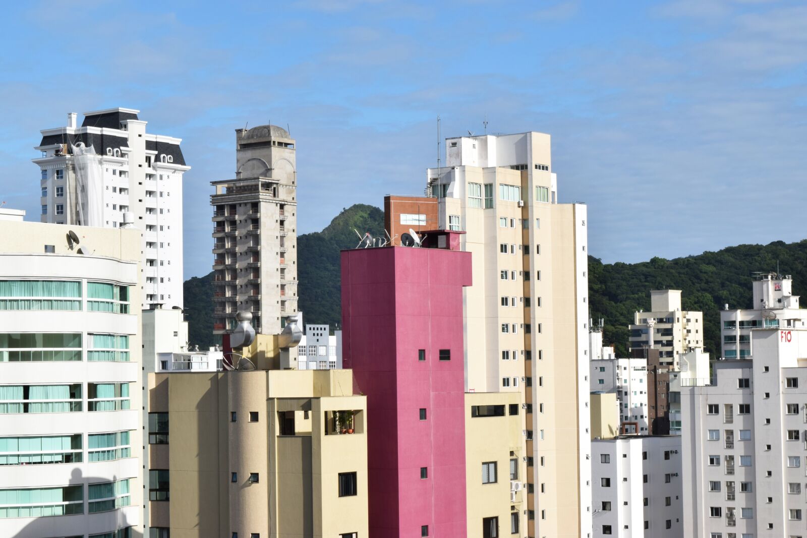 Nikon D3300 sample photo. Buildings, colors, landscape photography