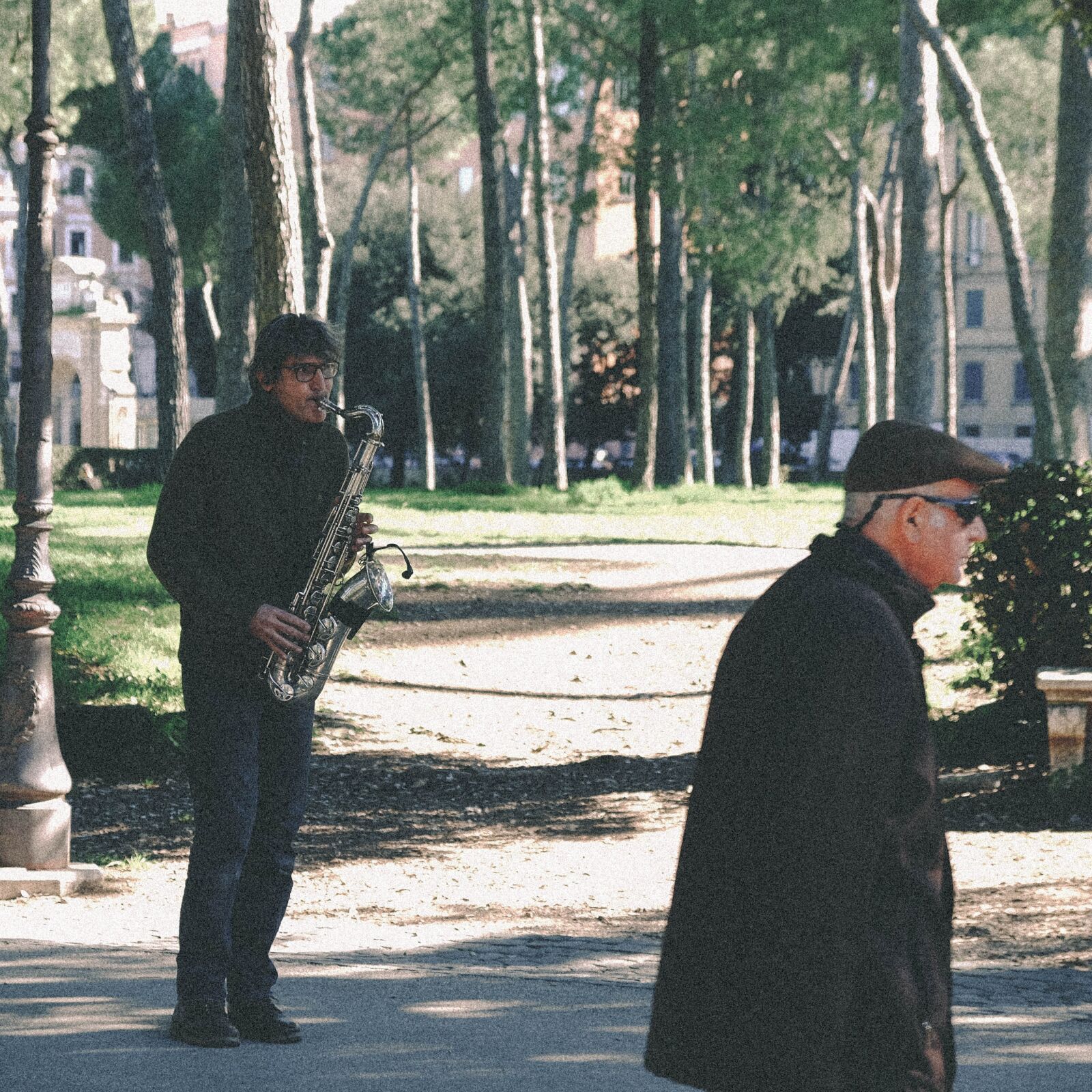 Fujifilm X-T10 sample photo. Saxophone, the old man photography