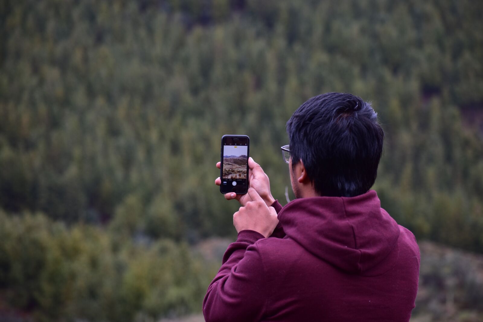 Nikon D3400 sample photo. Boy, cellular, taking photo photography