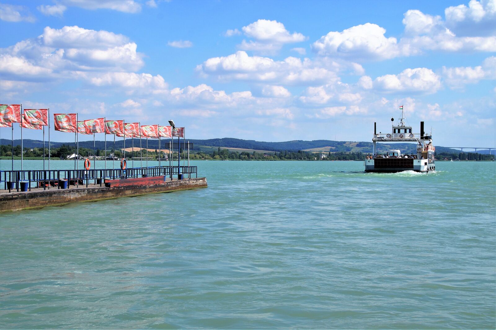 Sony SLT-A58 sample photo. Lake, balaton, ferry photography