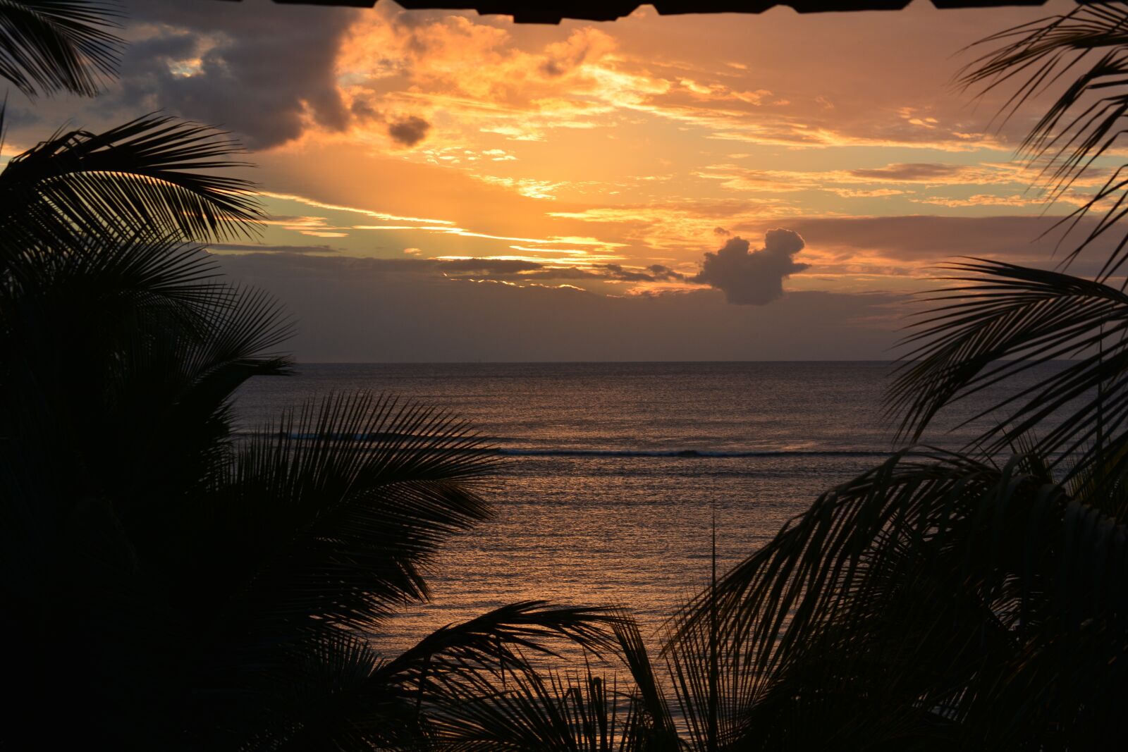 Nikon D5200 sample photo. Sunset, mauritius, sea photography