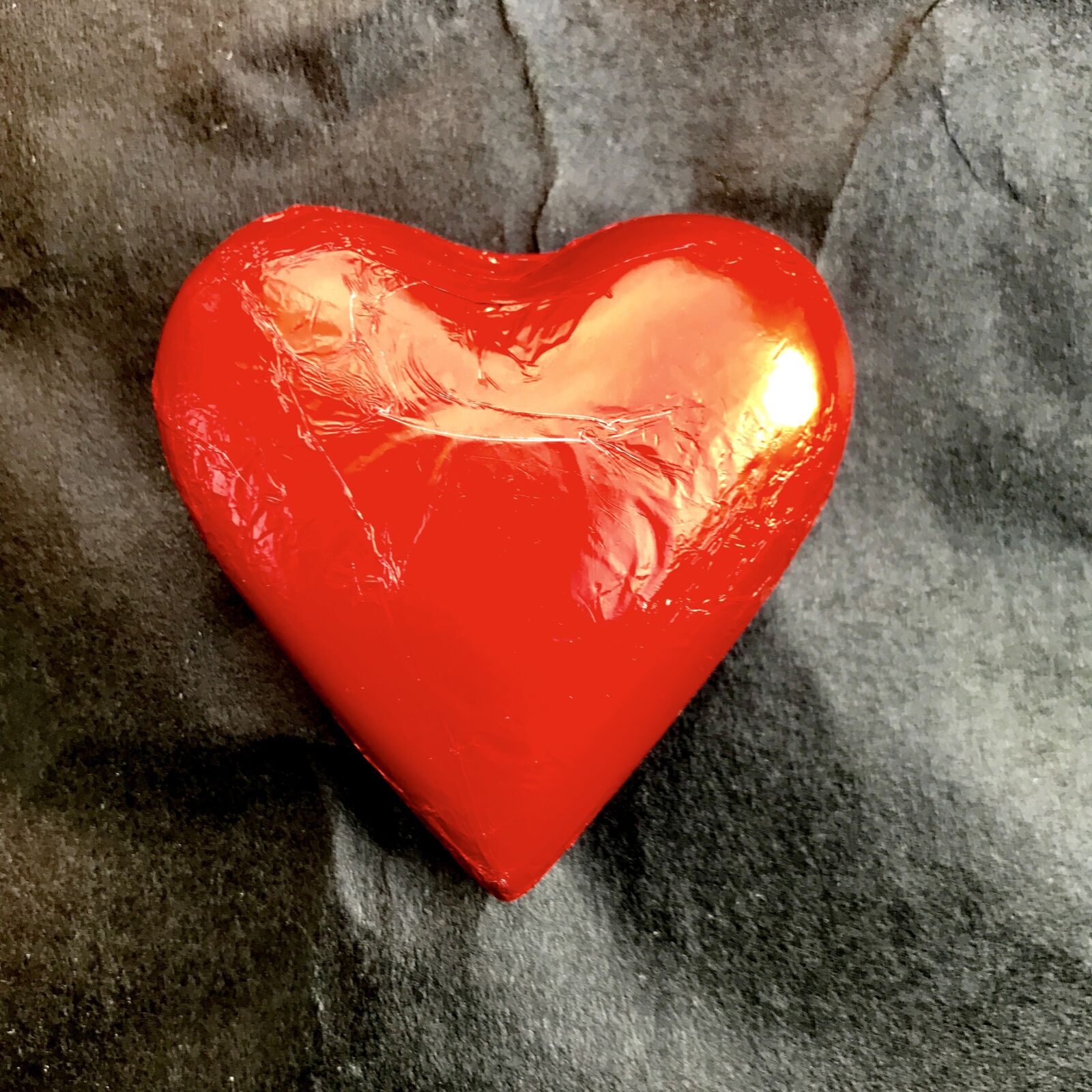 iPhone 7 back camera 3.99mm f/1.8 sample photo. Heart, chocolate heart, love photography