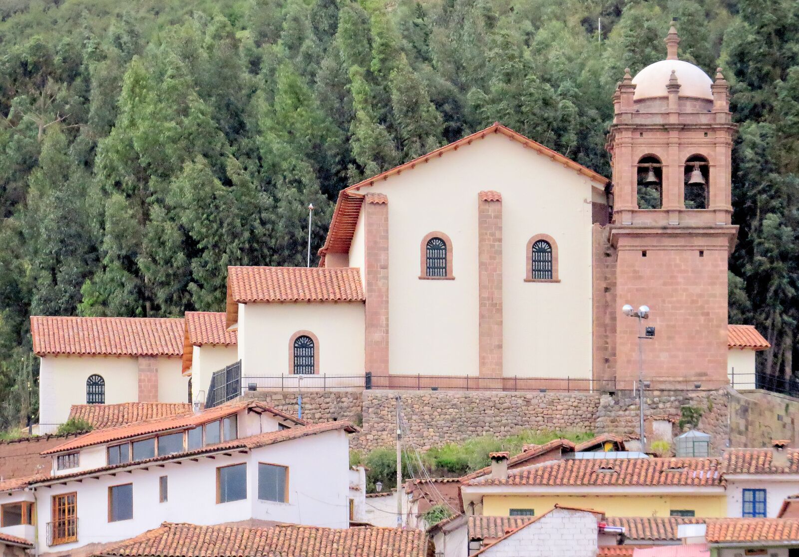 Canon PowerShot SX50 HS sample photo. Cusco, temple, san cristobal photography