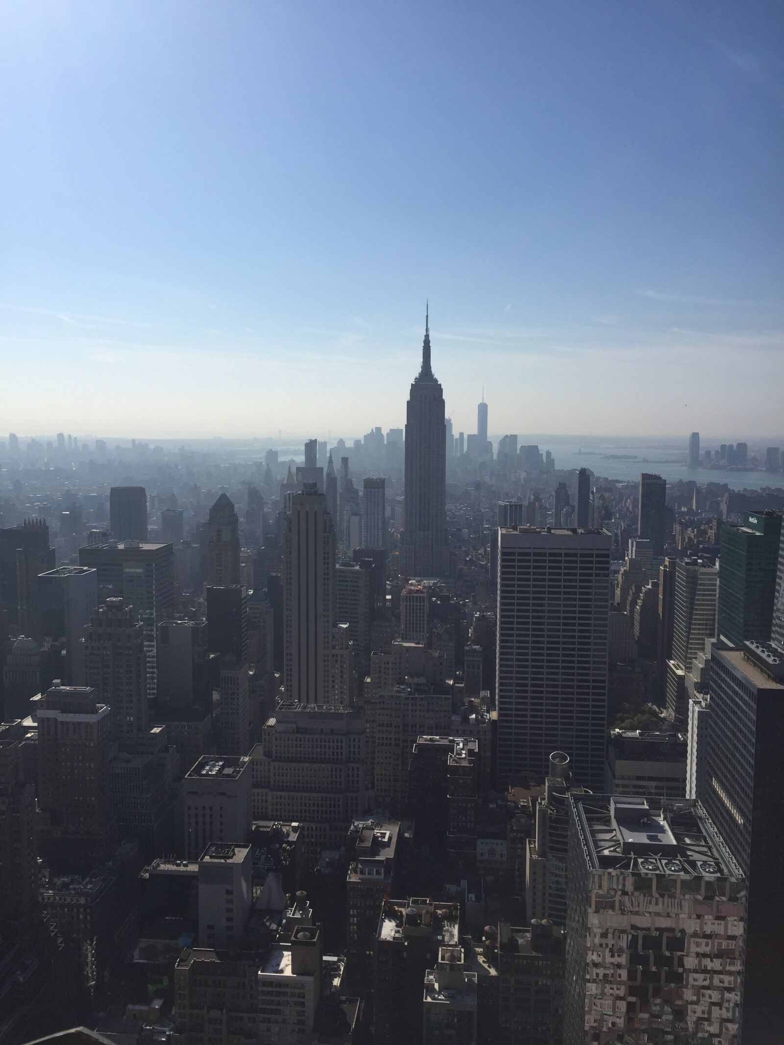 iPhone 6 back camera 4.15mm f/2.2 sample photo. Empire state building, usa photography