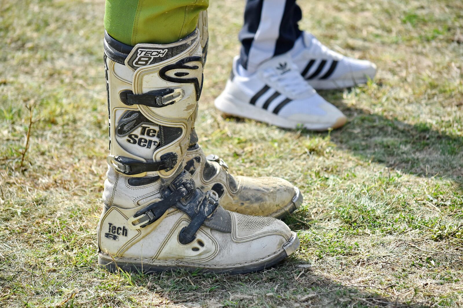 Nikon D5500 sample photo. Boots, dirt, equipment, professional photography