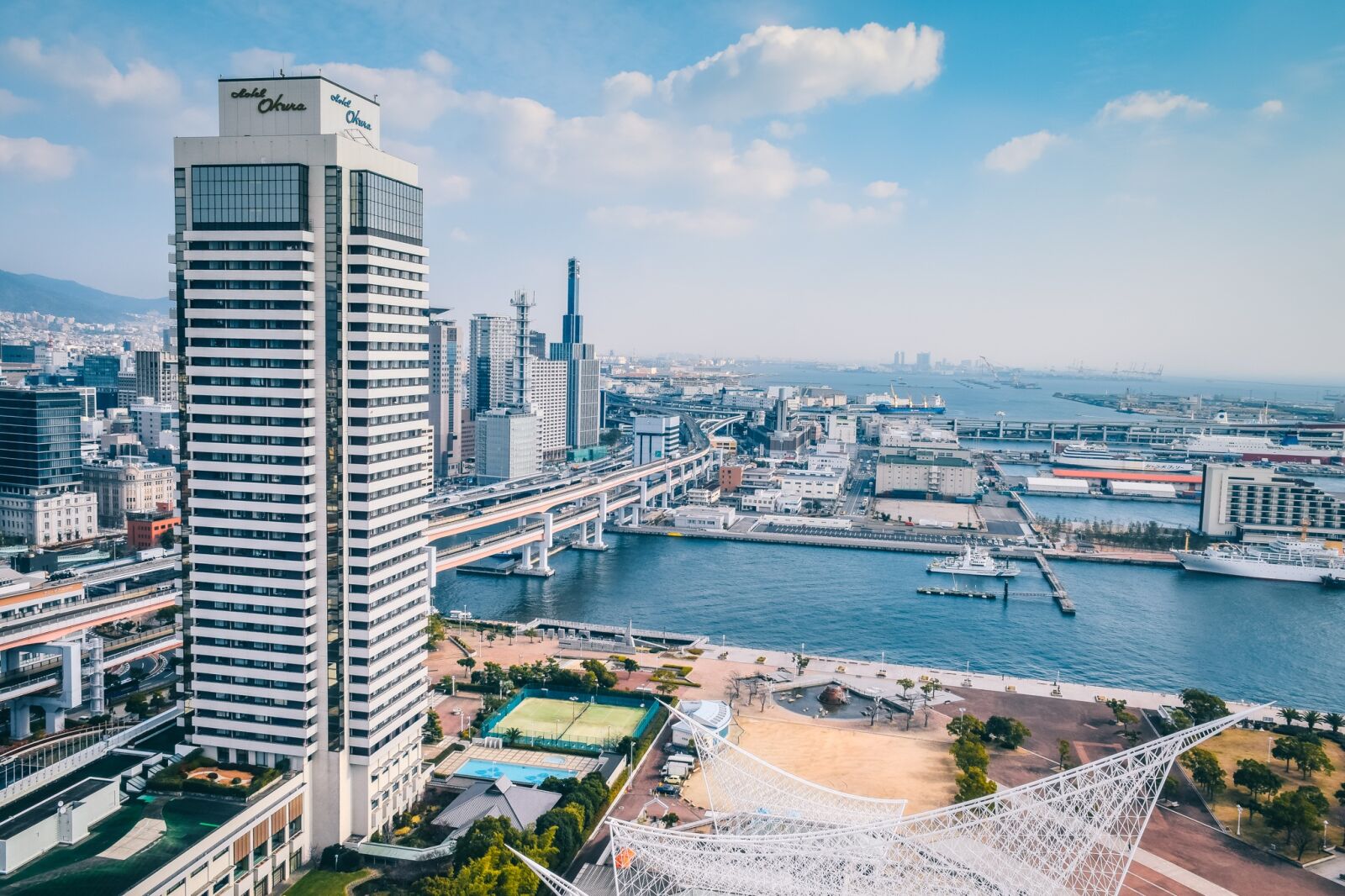 Nikon D5300 sample photo. City, modern, building photography