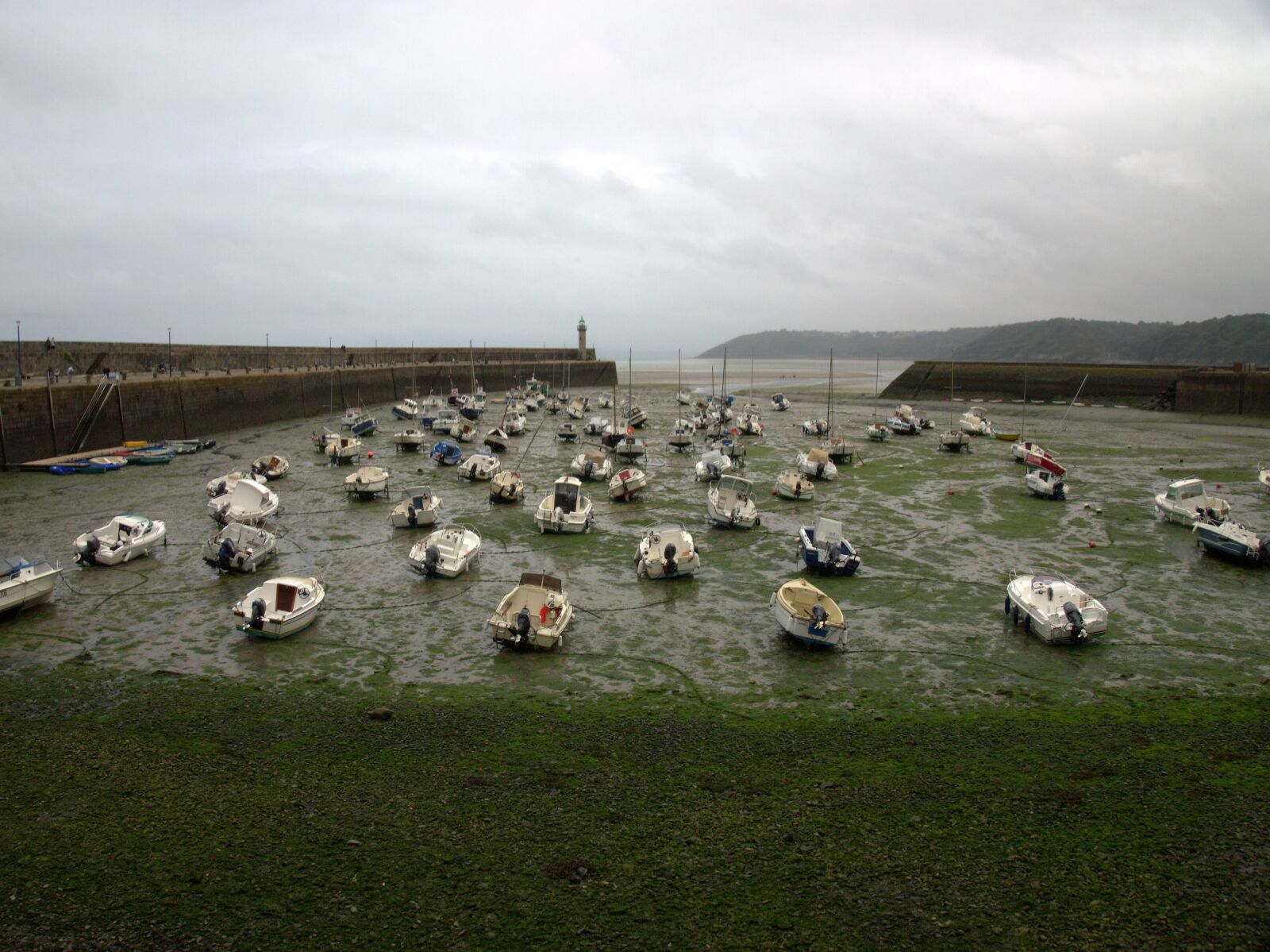 Olympus PEN E-PL3 sample photo. Brittany, water, sky photography