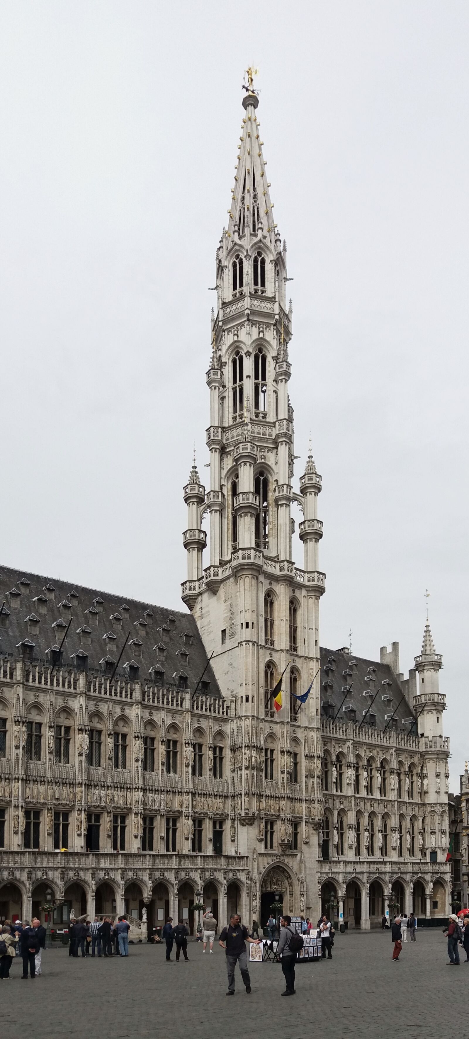 Samsung Galaxy J5 sample photo. Brussels, city hall, the photography