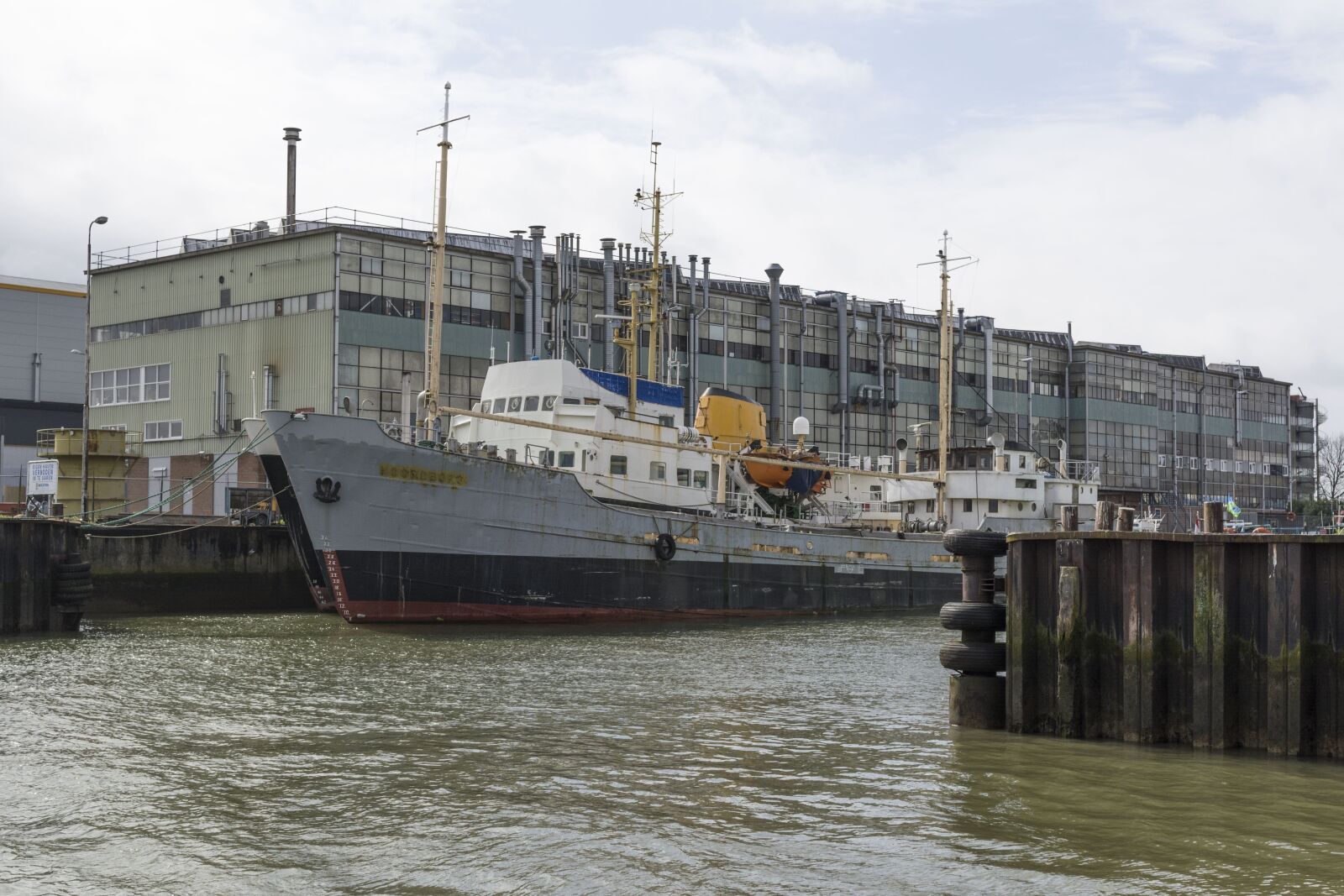 Nikon D5200 sample photo. Port, ship, boat photography