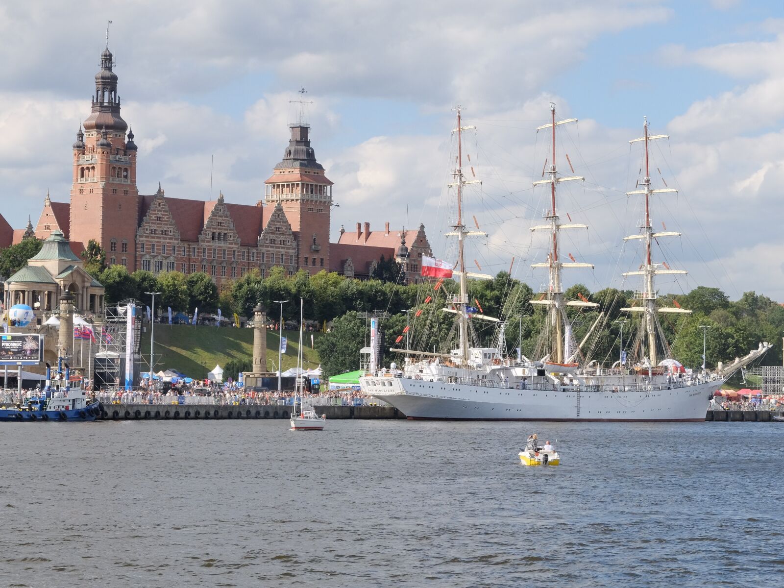 Fujifilm X30 sample photo. Szczecin, the old town photography