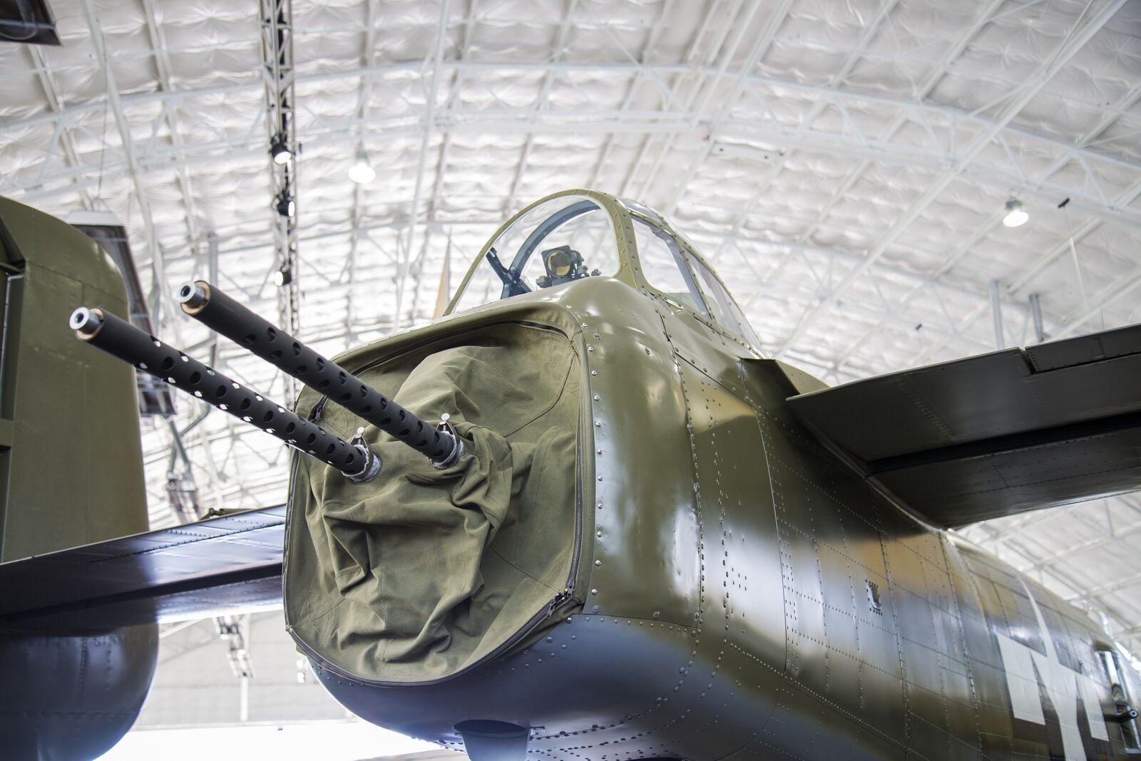 Nikon D600 sample photo. Aft machine gun, b-25 photography